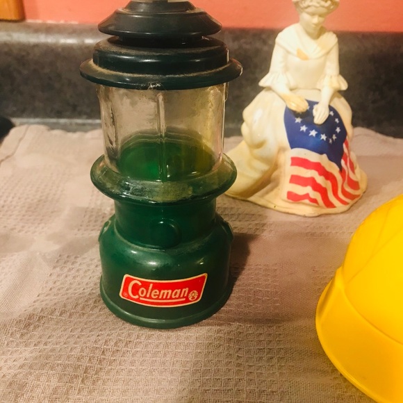 Vintage Avon Decanters - Picture 4 of 8